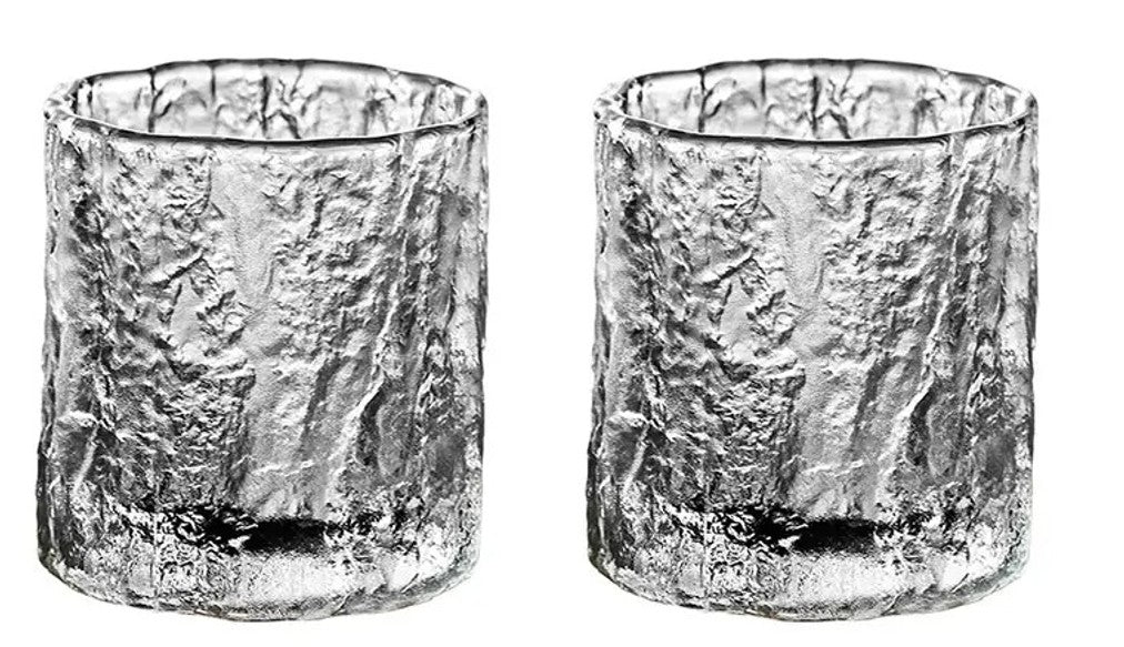 סט זוג כוסות ויסקי בעיצוב אומנותי פרימום עם מרקם סלעי מיוחד ארזת מתנה