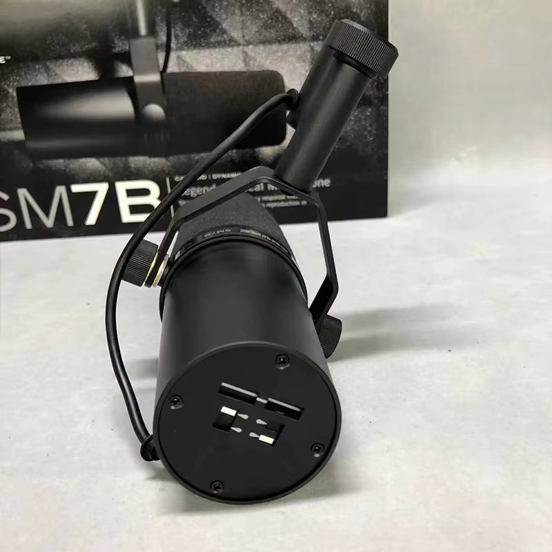 מיקרופון דינמי מקצועי 🎙️מיקרופון קווי להקלטות, פודקאסטים, יוטיוב ולייב סטרימינג