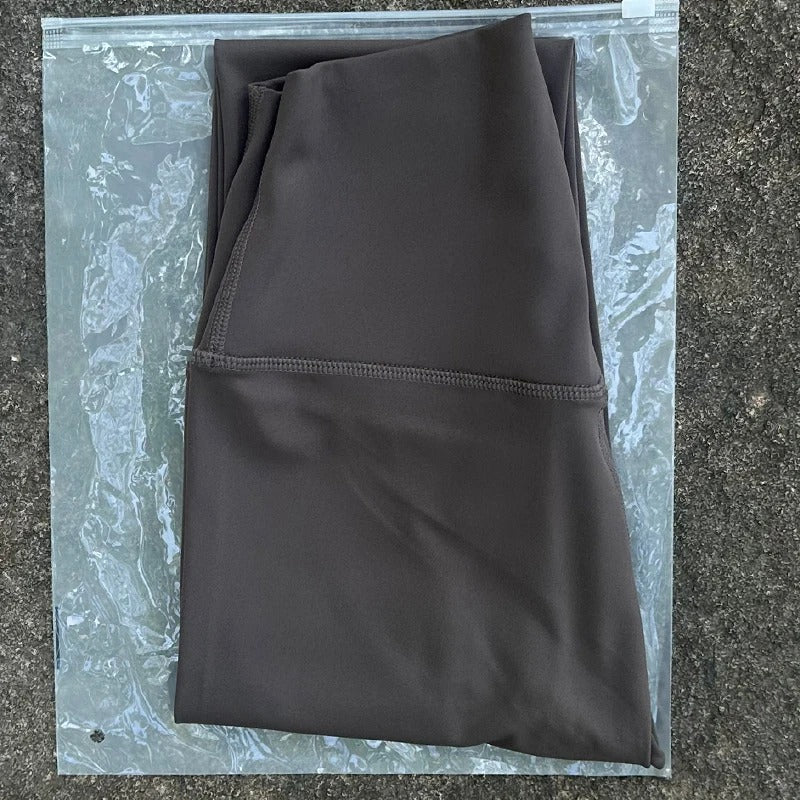 מבצע✨ טייץ ספורט לנשים 29 צבעים גמיש, נושם עם כיס פנימי למפתח סלולרי