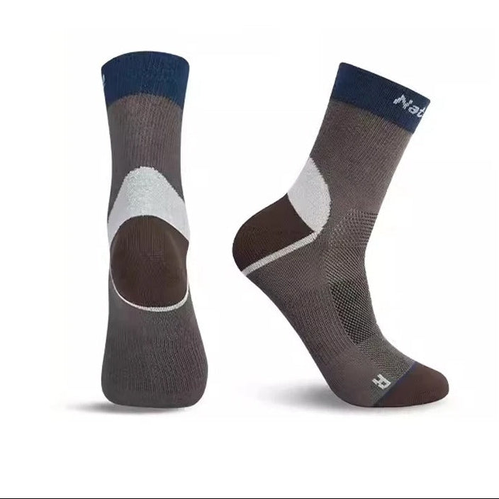 סט גרביים סופר פרימיום טיולים קמפינג וספורט חוץ