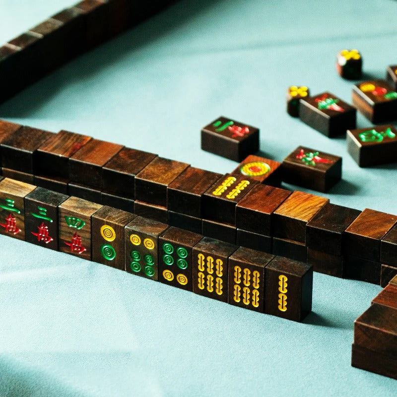 סט מהג’ונג יוקרתי עבודת יד מעץ – 144 אבנים איכותיות, משחק שולחן למשפחה ולחברים ואספנים