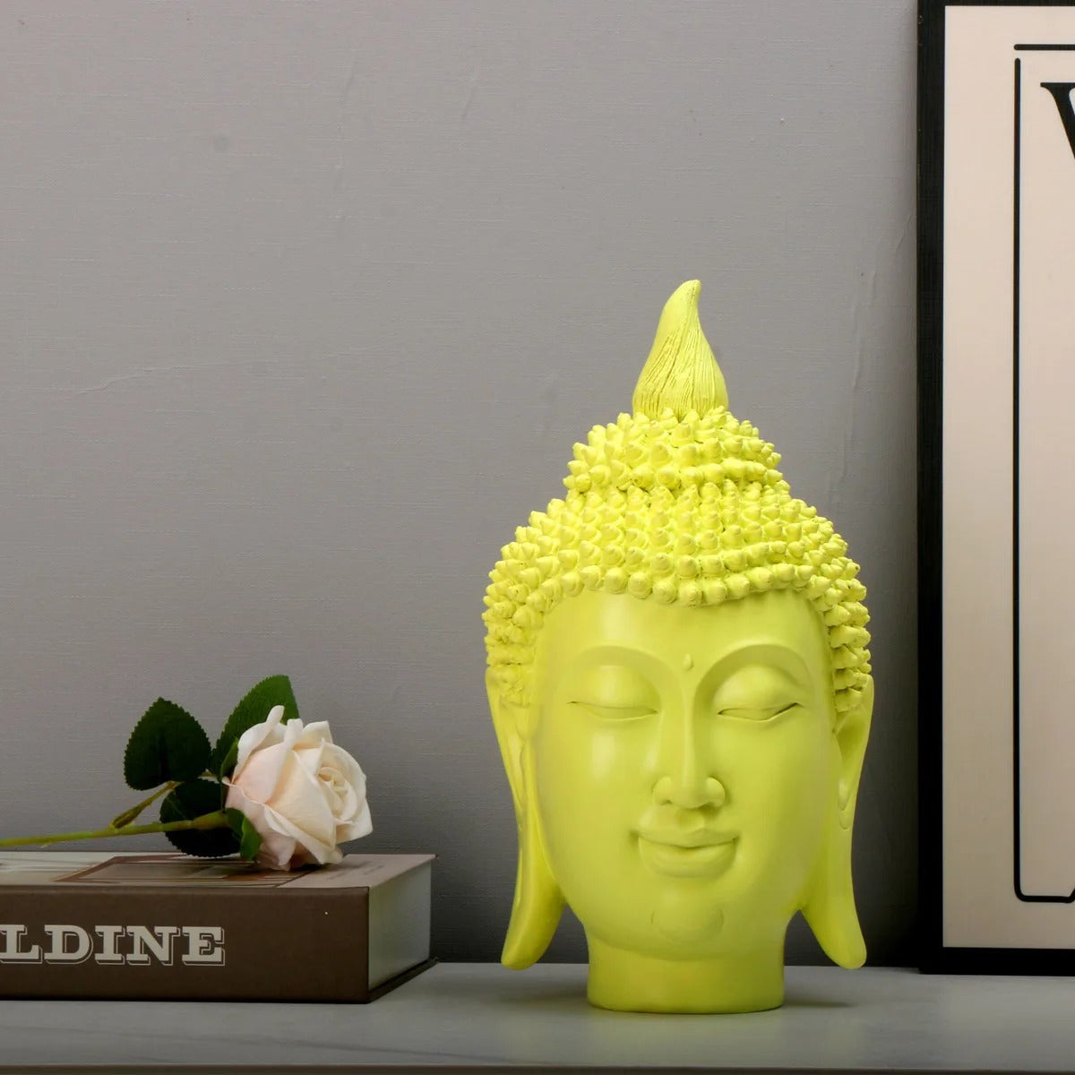 פסל ראש בודהה כתום