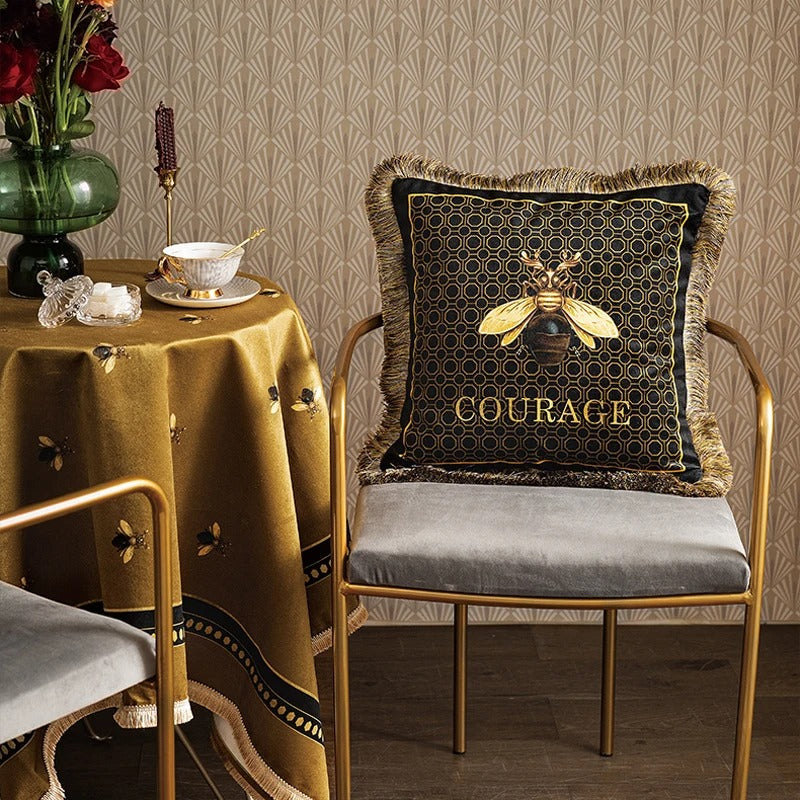 כיסוי כרית יוקרתי קטיפה רכה, עיטור זהב וינטג' איטלקי (ללא מילוי) גודל 45-45 ס'מ