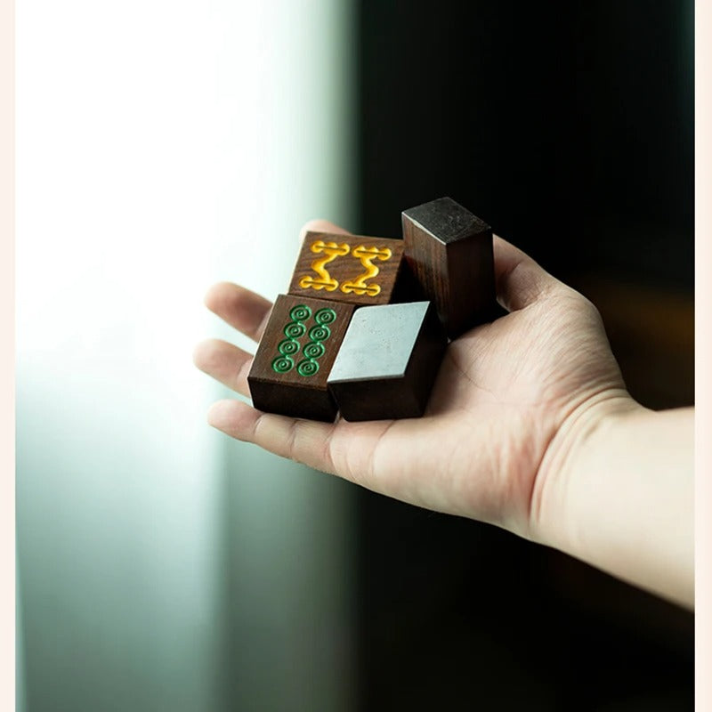 סט מהג’ונג יוקרתי עבודת יד מעץ – 144 אבנים איכותיות, משחק שולחן למשפחה ולחברים ואספנים