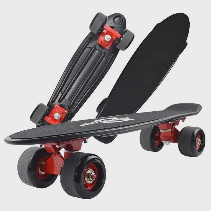 🛹 סקייטבורד 57 ס'מ גלגלים 60 מ''מ, מהיר ונייד! מושלם למתחילים ולילדים שליטה קלה, מהירות גבוהה ועיצוב מדליק
