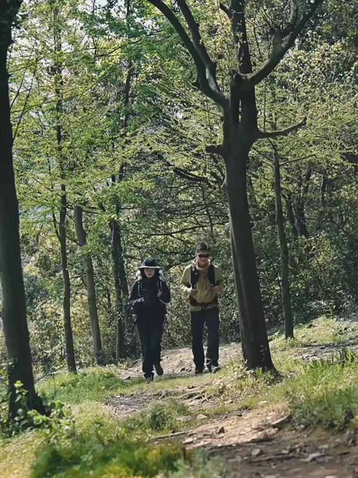 המקל מקצועי לטיולים וטרקים קל משקל חוד חזק מפלדת טונגסטן ידית נוחה טלסקופי ומתקפל