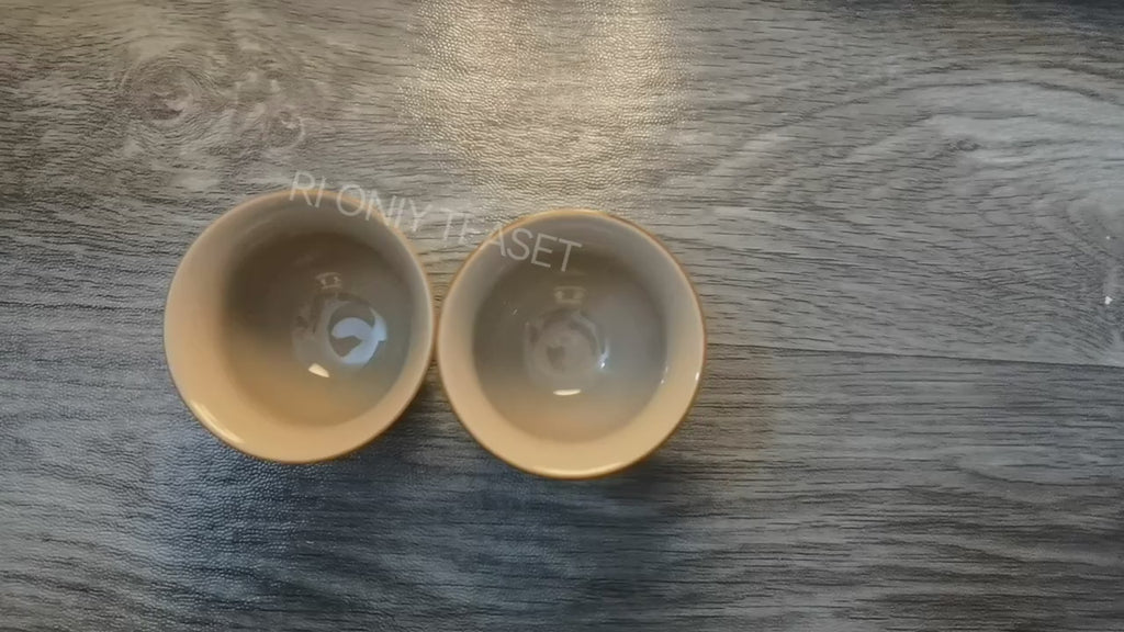 כוס תה קרמית בעבודת יד  גלגל המזלות הסיני בעיצוב וינטג' 110 מ"ל