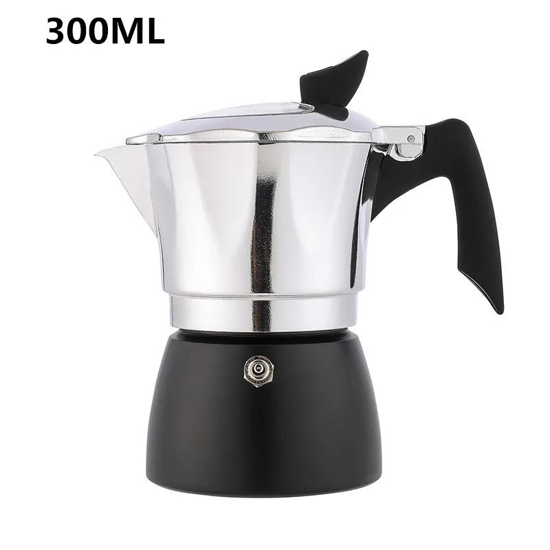 מקינטה מכונת אספרסו מאלומיניום  למטבח, למשרד ולקמפינג להכנת קפה איטלקי וקובני מסורתי